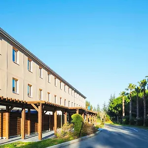 2* Hotel Logis De Port D'alon - St Cyr Sur